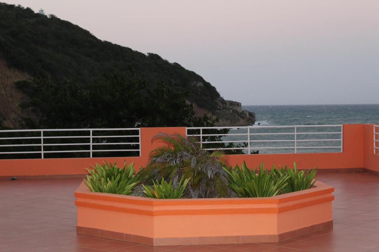 Rival Hotel Cap-Haïtien Exterior foto